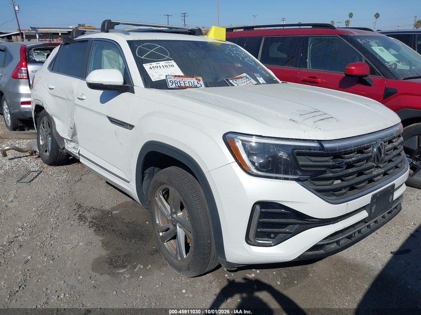 2024 VOLKSWAGEN ATLAS CROSS SPORT 2.0T SEL R-LINE | 1V2AE2CA2RC201169 | UPCARS