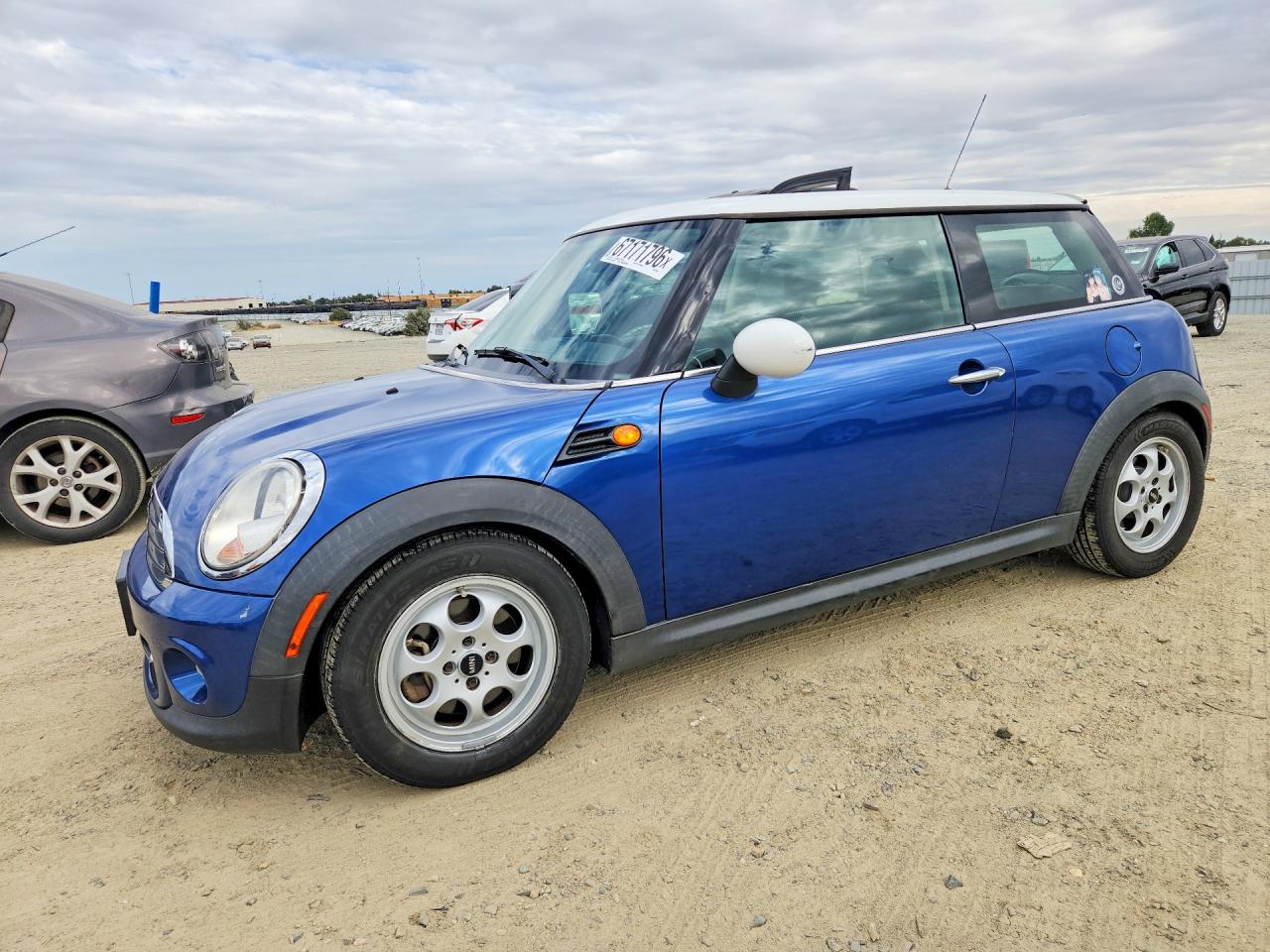 2013 MINI COOPER | WMWSU3C50DT680229 | UPCARS