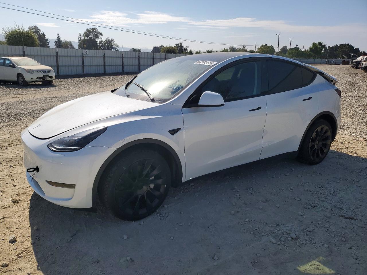 2023 TESLA MODEL Y | 7SAYGDEE1PF747437 | UPCARS