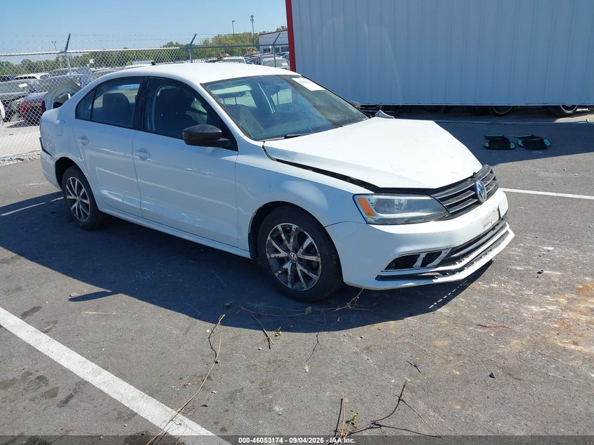 2016 VOLKSWAGEN JETTA 1.4T SE | 3VWD67AJ3GM256184 | UPCARS