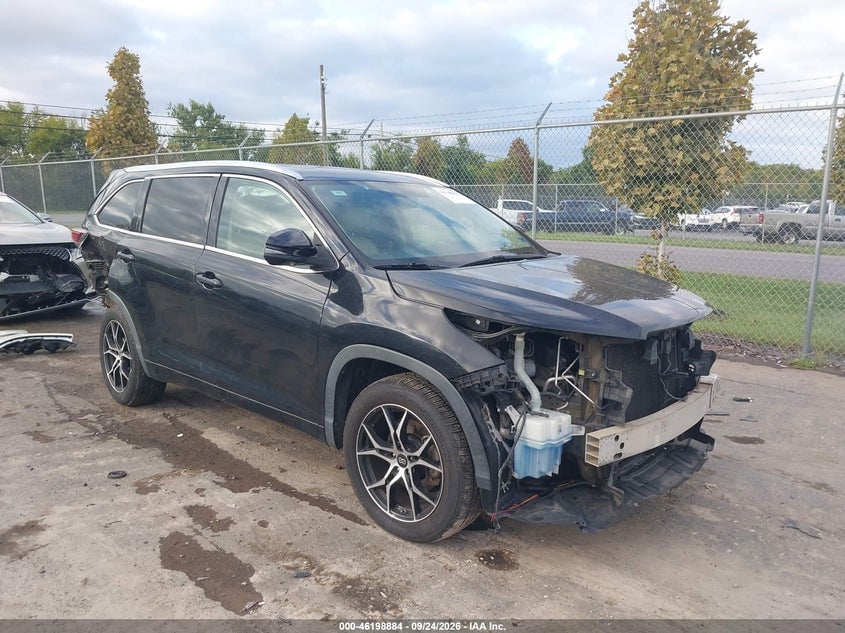 2016 TOYOTA HIGHLANDER LIMITED V6 | 5TDYKRFH9GS138755 | UPCARS