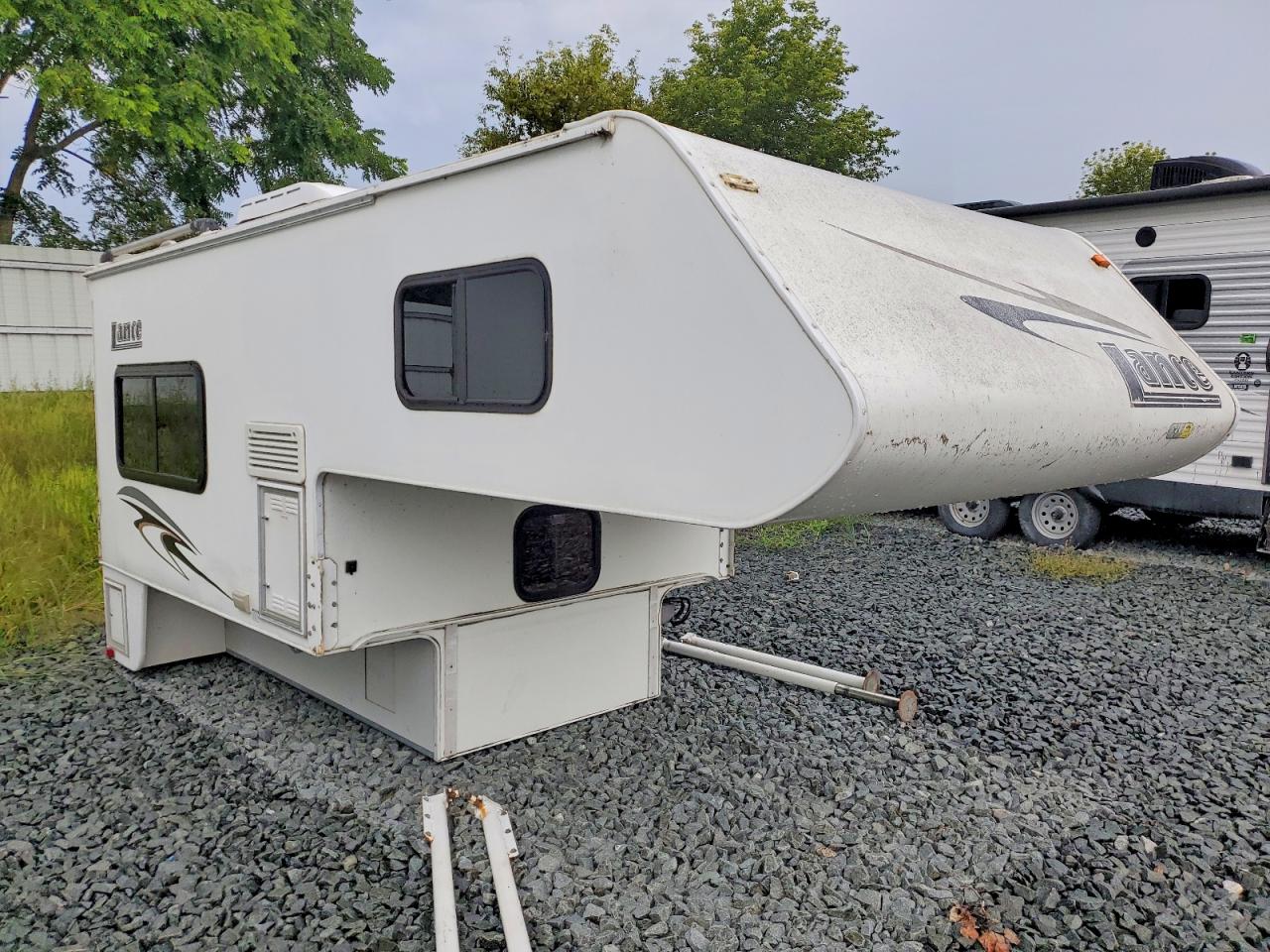 2008 LANCE UNKNOWN SLIDE-IN CAMPER | 163391 | UPCARS