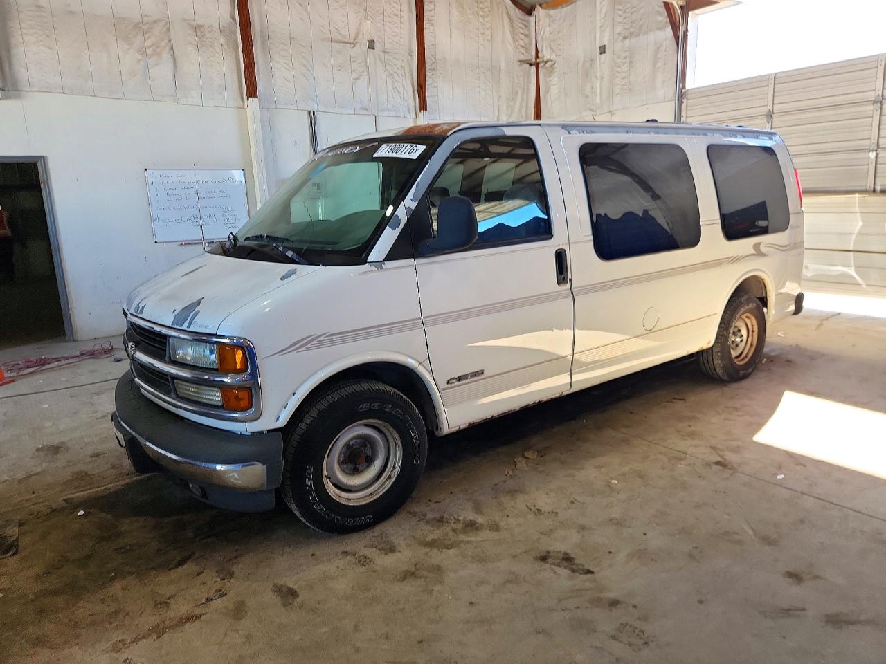 1999 CHEVROLET EXPRESS | 1GBFG15R1X1002190 | UPCARS