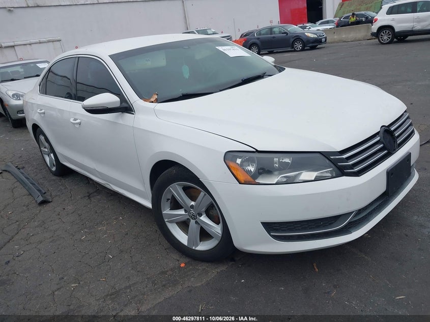 2012 VOLKSWAGEN PASSAT 2.5L SE | 1VWBP7A39CC050143 | UPCARS