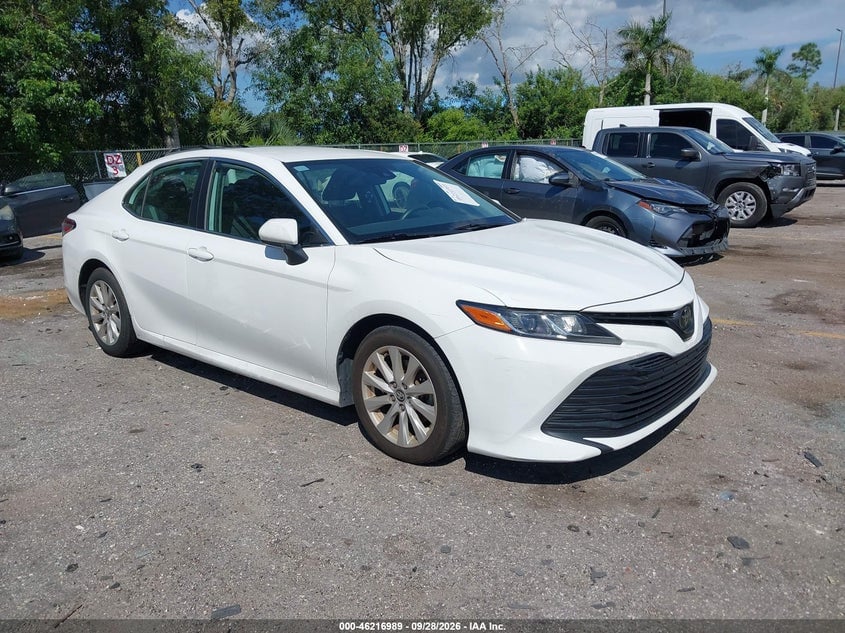 2020 TOYOTA CAMRY LE | 4T1C11AK4LU907049 | UPCARS