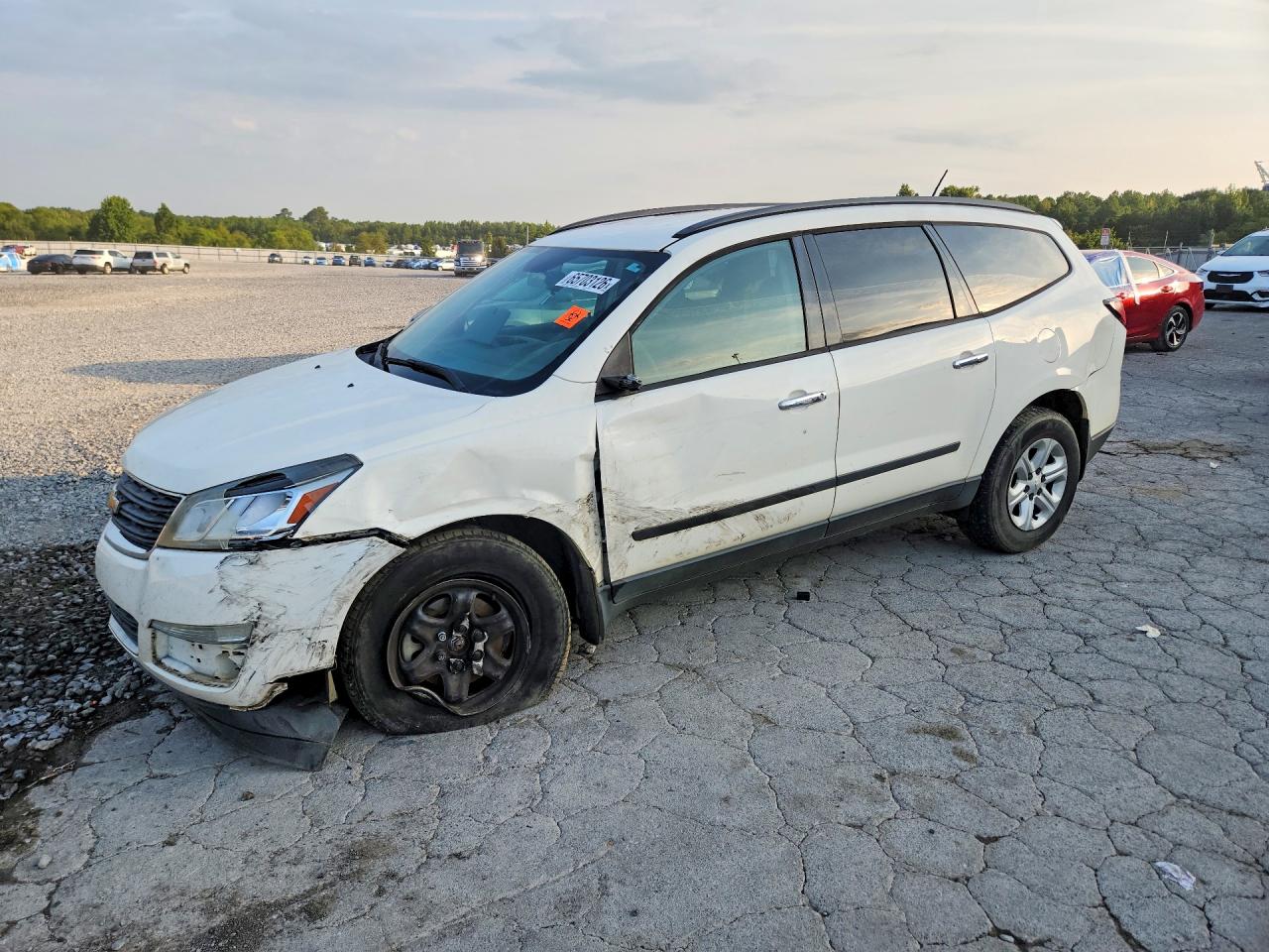 2014 CHEVROLET TRAVERSE LS | 1GNKRFED2EJ340384 | UPCARS