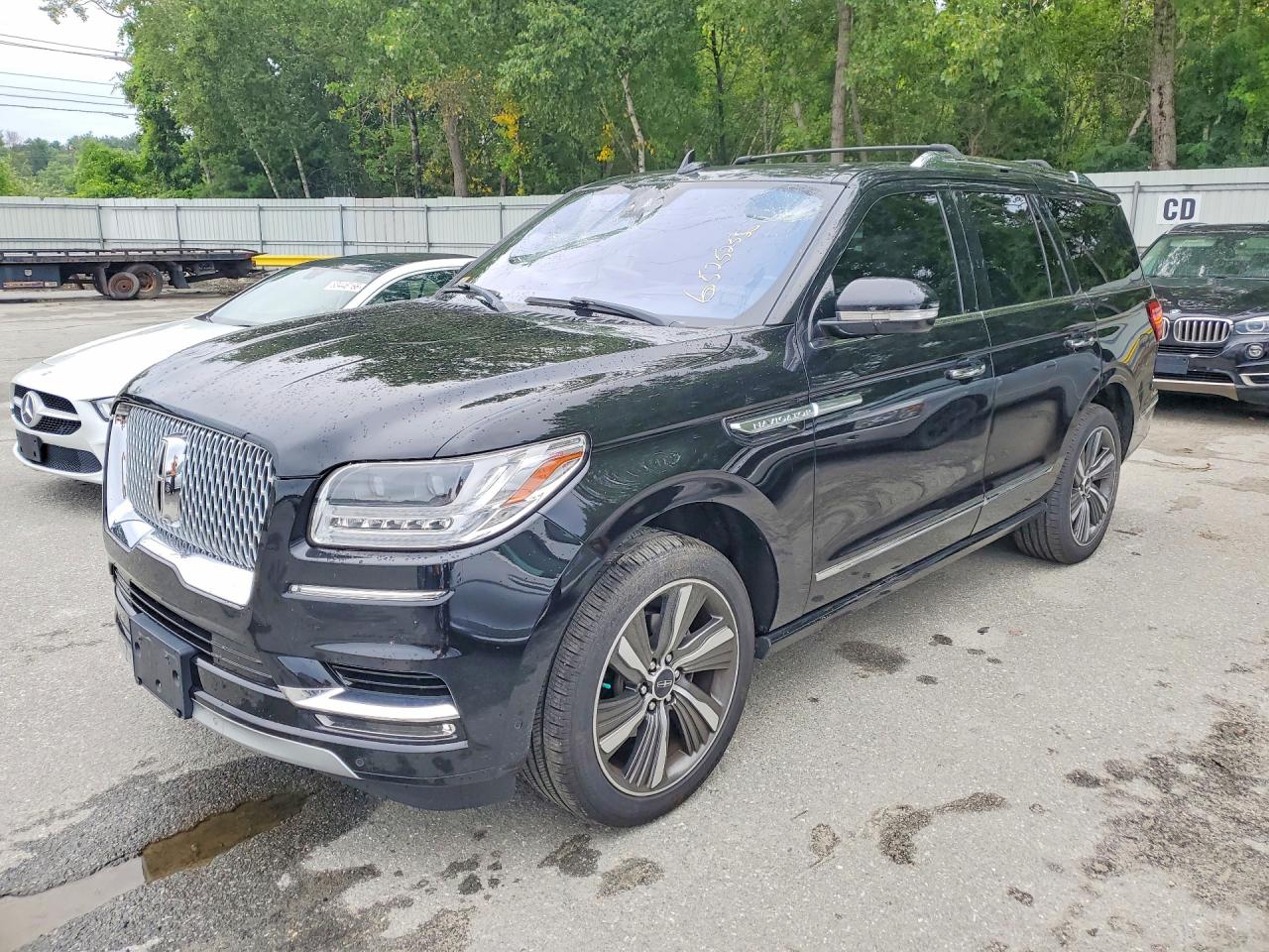 2019 LINCOLN NAVIGATO RESERVE | 5LMJJ2LT6KEL13765 | UPCARS