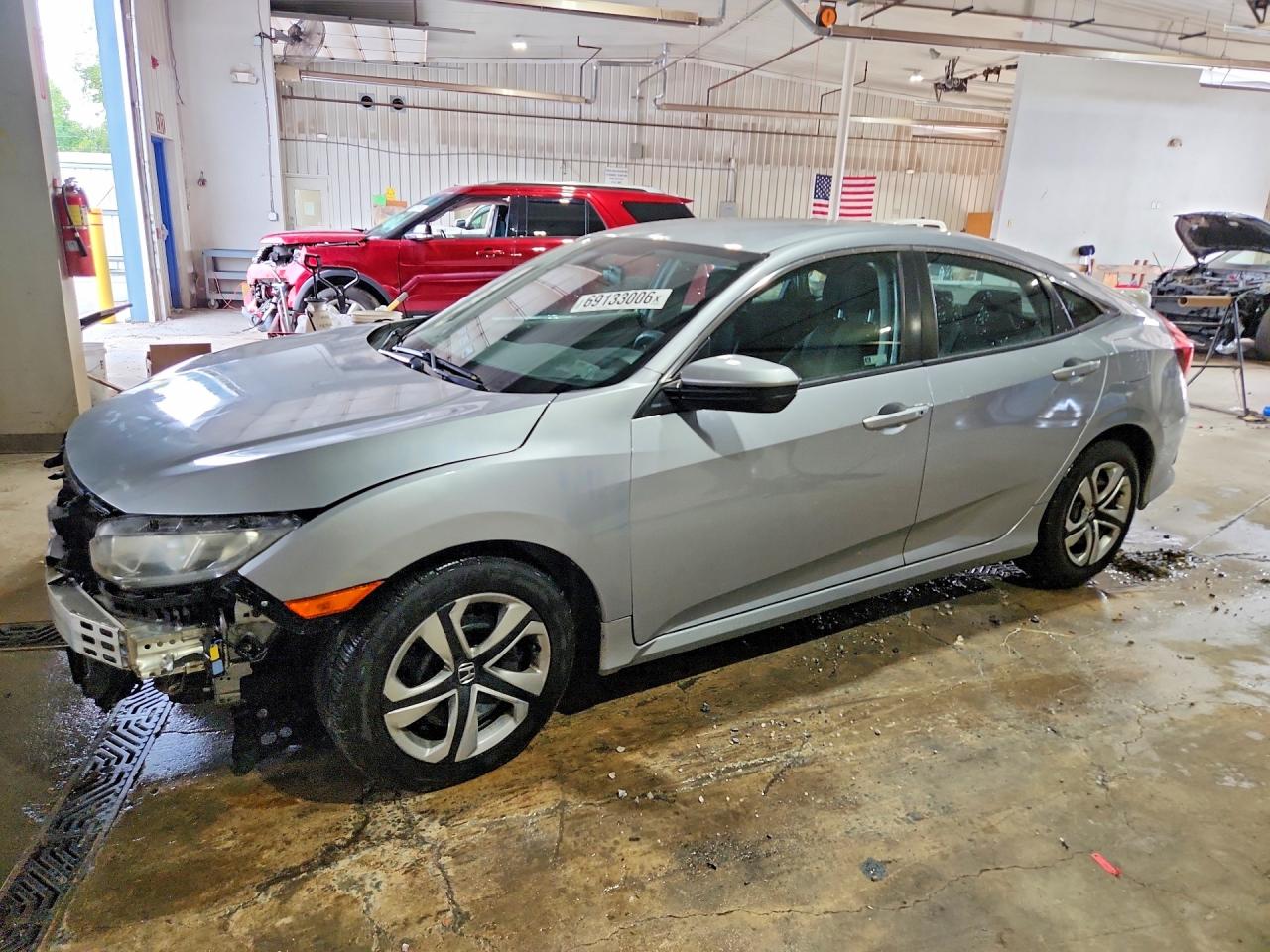 2018 HONDA CIVIC LX | 2HGFC2F57JH557275 | UPCARS