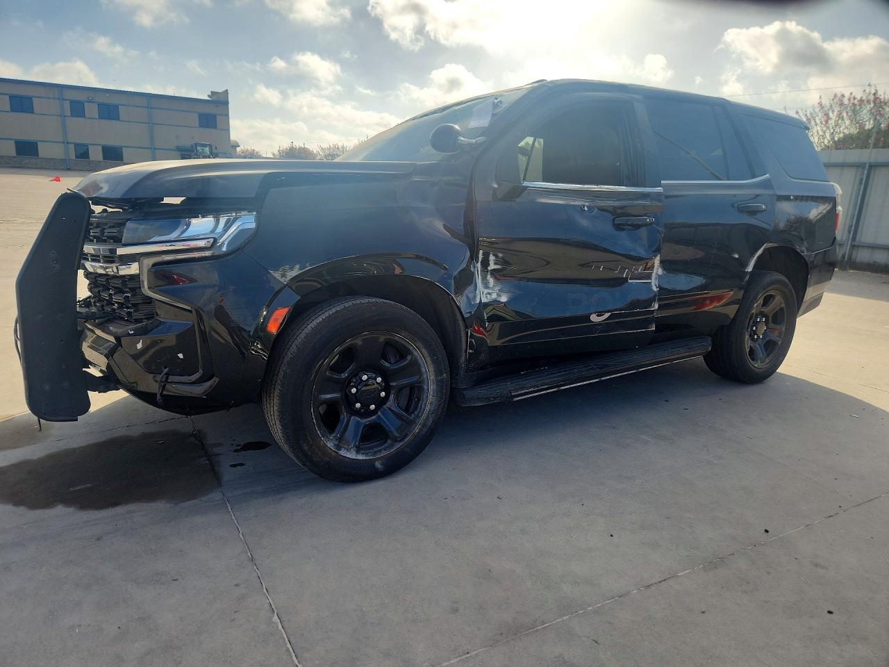 2021 CHEVROLET TAHOE C1500 | 1GNSCLED5MR273683 | UPCARS