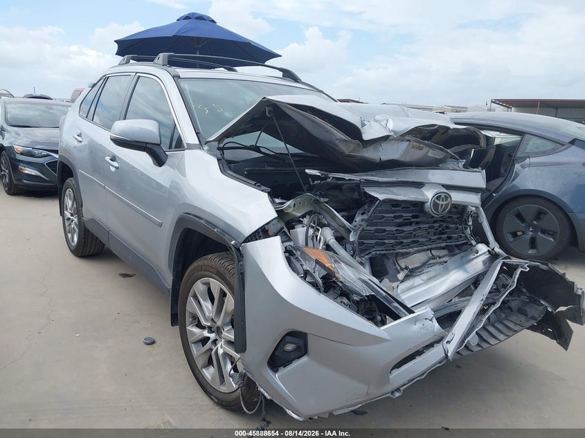 2022 TOYOTA RAV4 XLE PREMIUM | 2T3C1RFV9NW232987 | UPCARS