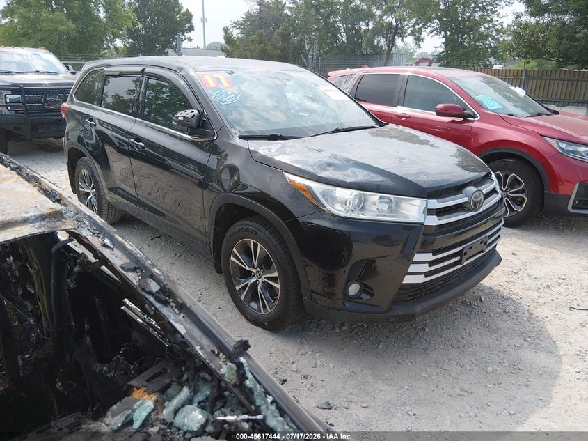 2017 TOYOTA HIGHLANDER LE PLUS | 5TDBZRFH0HS375539 | UPCARS