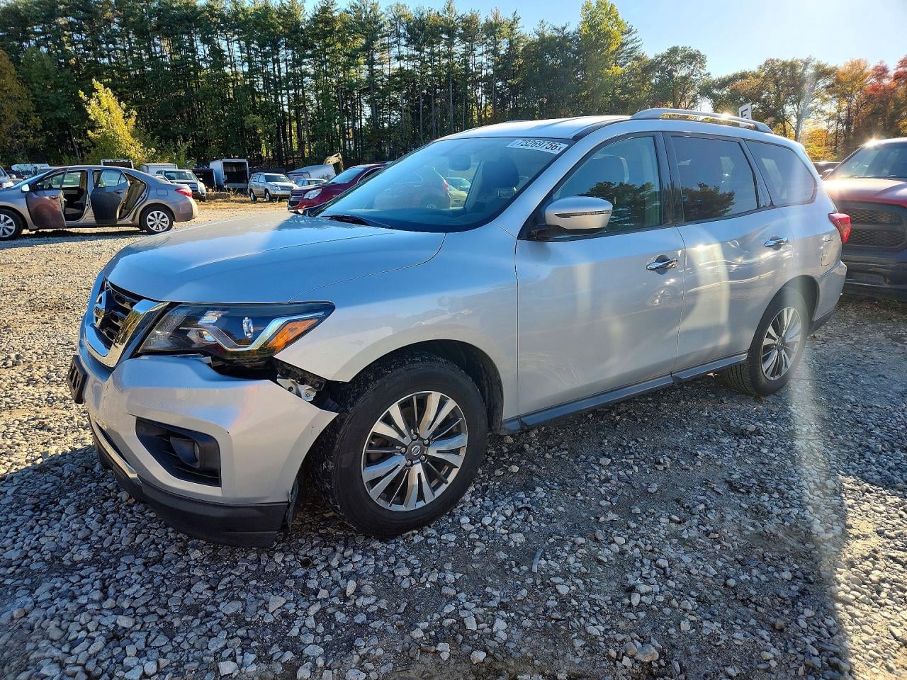 2018 NISSAN PATHFINDER SV | 5N1DR2MM1JC640083 | UPCARS