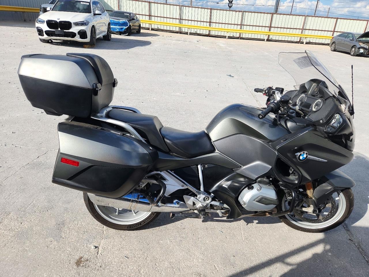 2014 BMW MOTORCYCLE RT | WB10A1304EZ190478 | UPCARS