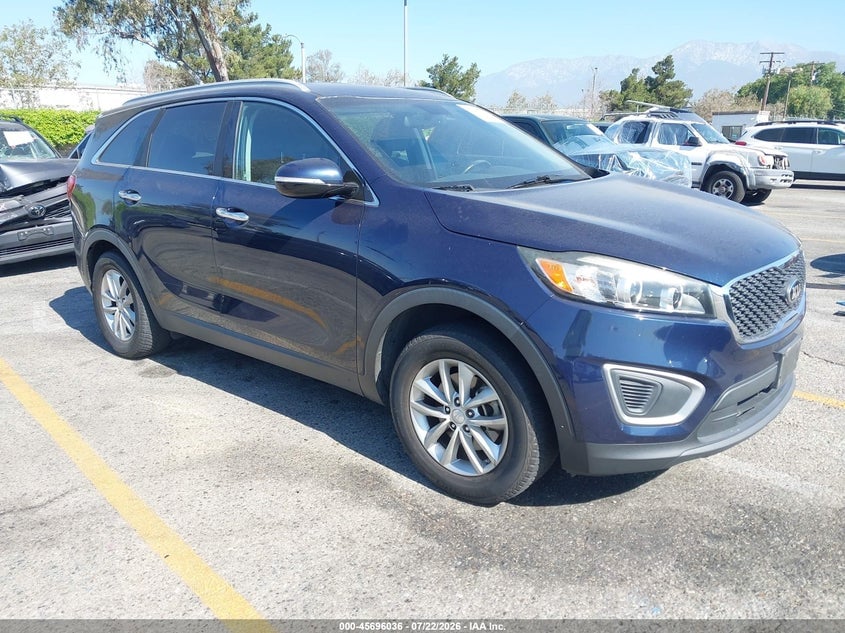 2018 KIA SORENTO 2.4L LX | 5XYPG4A39JG346277 | UPCARS