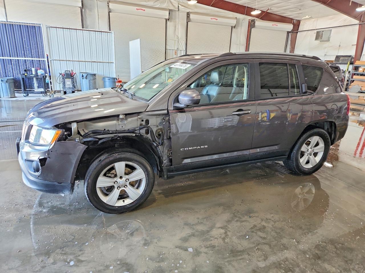 2016 JEEP COMPASS LATITUDE | 1C4NJDEB1GD616927 | UPCARS