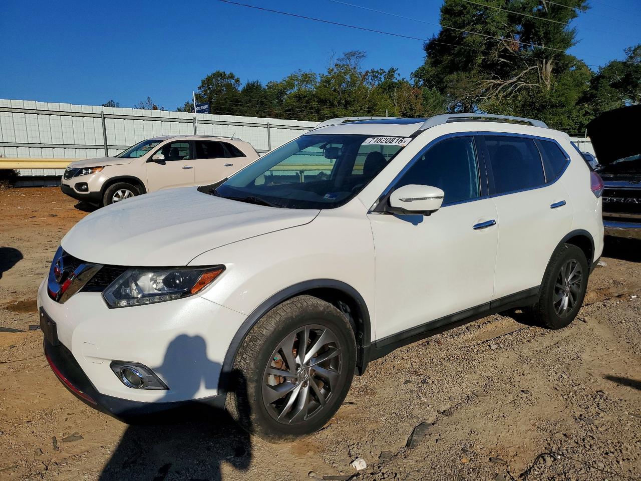 2015 NISSAN ROGUE SL | 5N1AT2MV9FC851228 | UPCARS