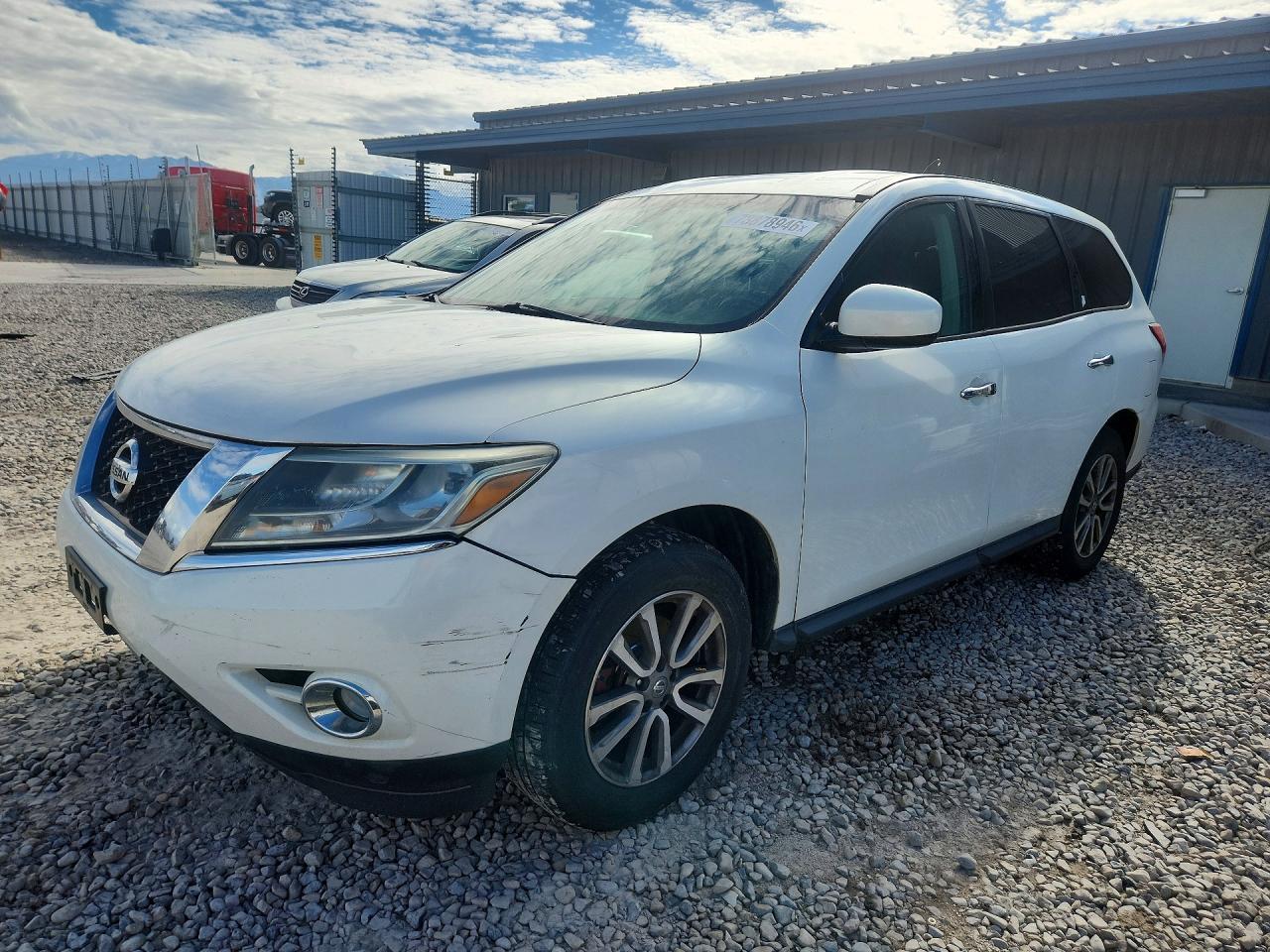 2014 NISSAN PATHFINDER S | 5N1AR2MM2EC621938 | UPCARS