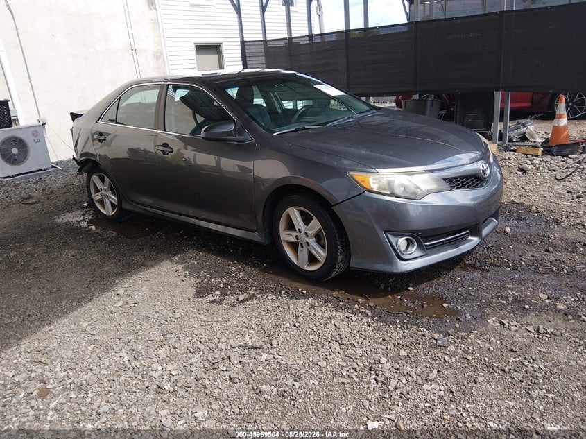 2014 TOYOTA CAMRY SE | 4T1BF1FK6EU302376 | UPCARS