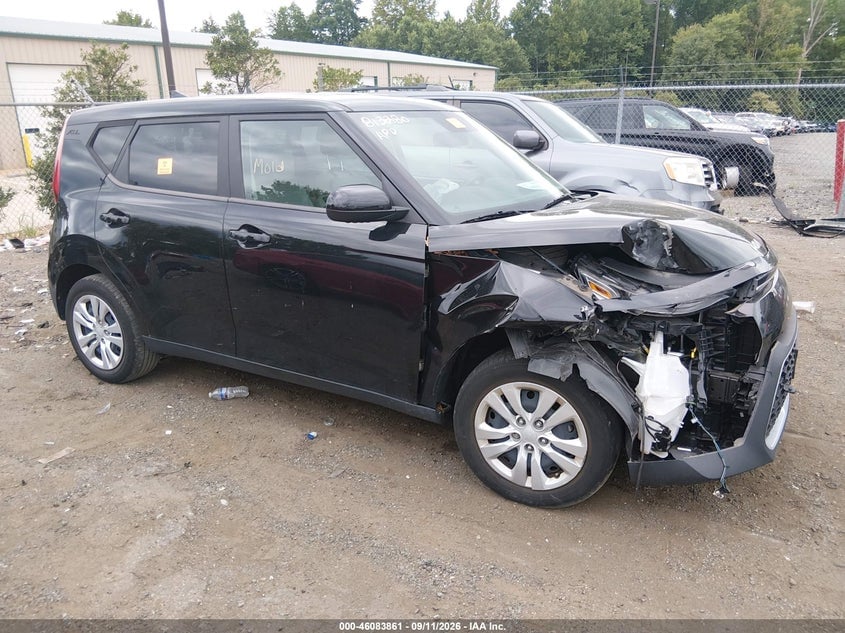 2022 KIA SOU LX | KNDJ23AU8N7812114 | UPCARS