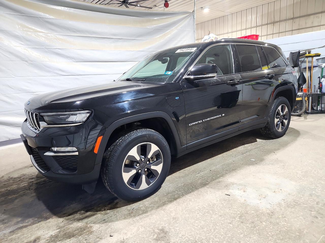 2023 JEEP CHEROKEE LIMITED 4XE | 1C4RJYB66PC595689 | UPCARS