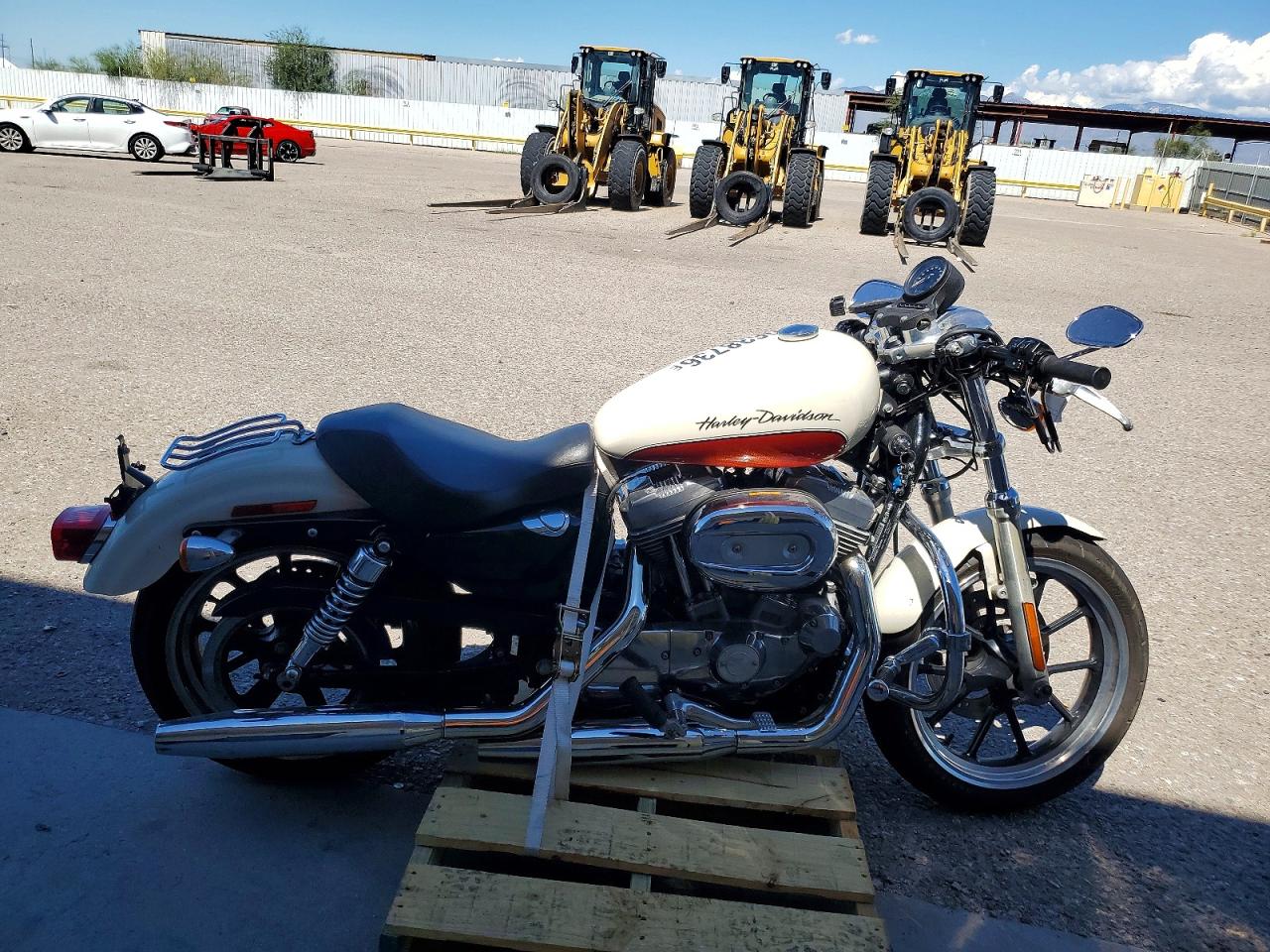 2011 HARLEY-DAVIDSON X L | 1HD4CR214BC404762 | UPCARS