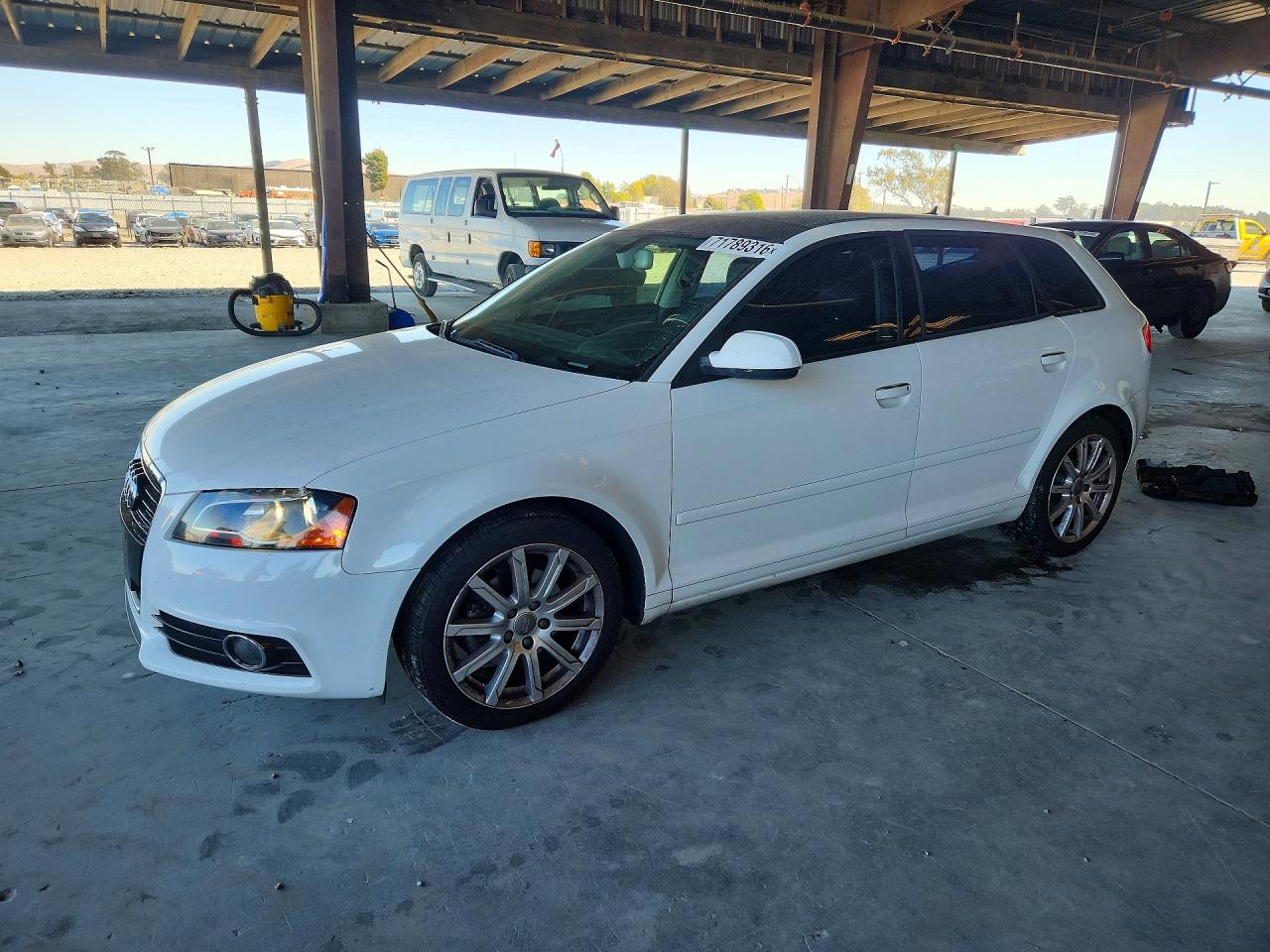 2013 AUDI A3 PREMIUM PLUS | WAUKJAFM9DA027779 | UPCARS