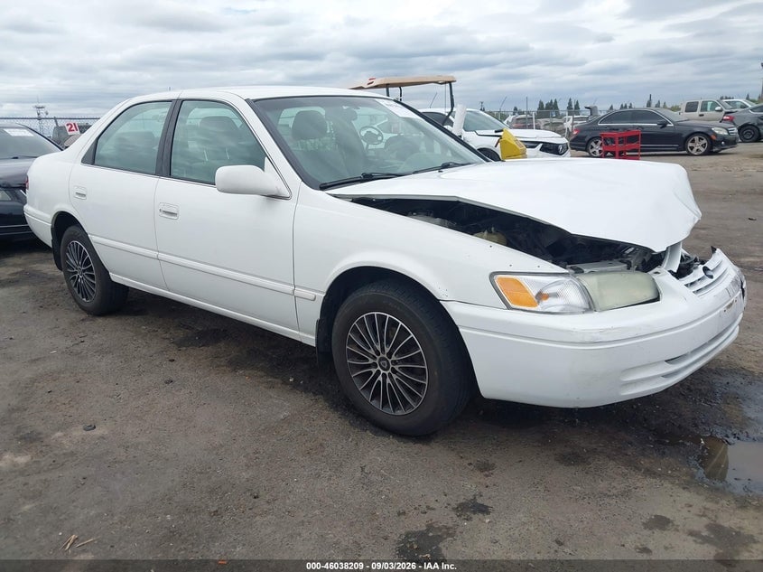 1997 TOYOTA CAMRY LE | 4T1BG22KXVU793480 | UPCARS