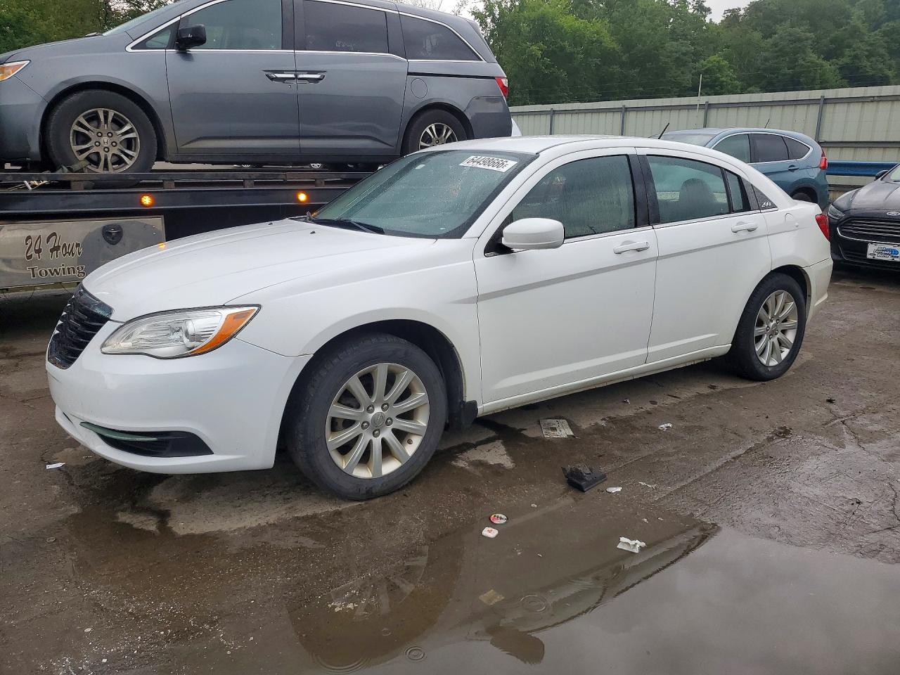 2013 CHRYSLER 200 TOURING | 1C3CCBBBXDN500694 | UPCARS