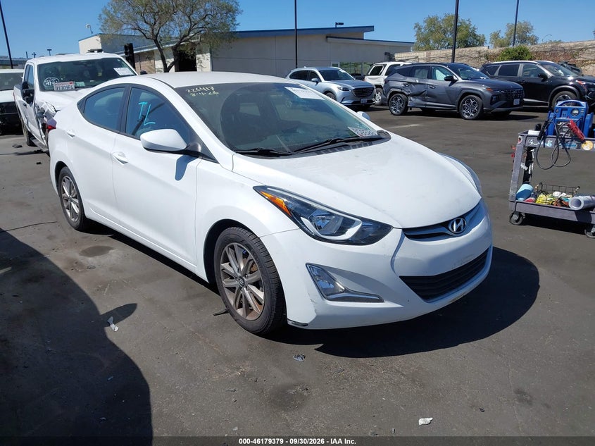 2015 HYUNDAI ELANTRA SE | 5NPDH4AE7FH587160 | UPCARS