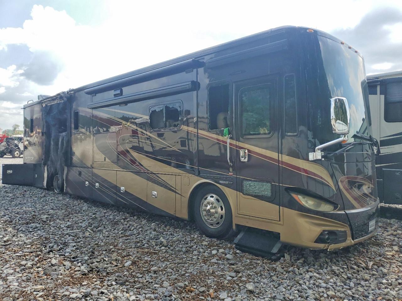 2016 TIFFIN MOT PHAETON FREIGHTLINER  RV | 4UZACGCY1GCHE2321 | UPCARS