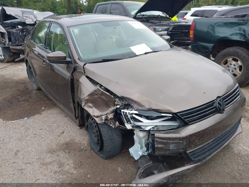 2011 VOLKSWAGEN JETTA 2.5L SE | 3VWDZ7AJ8BM392262 | UPCARS
