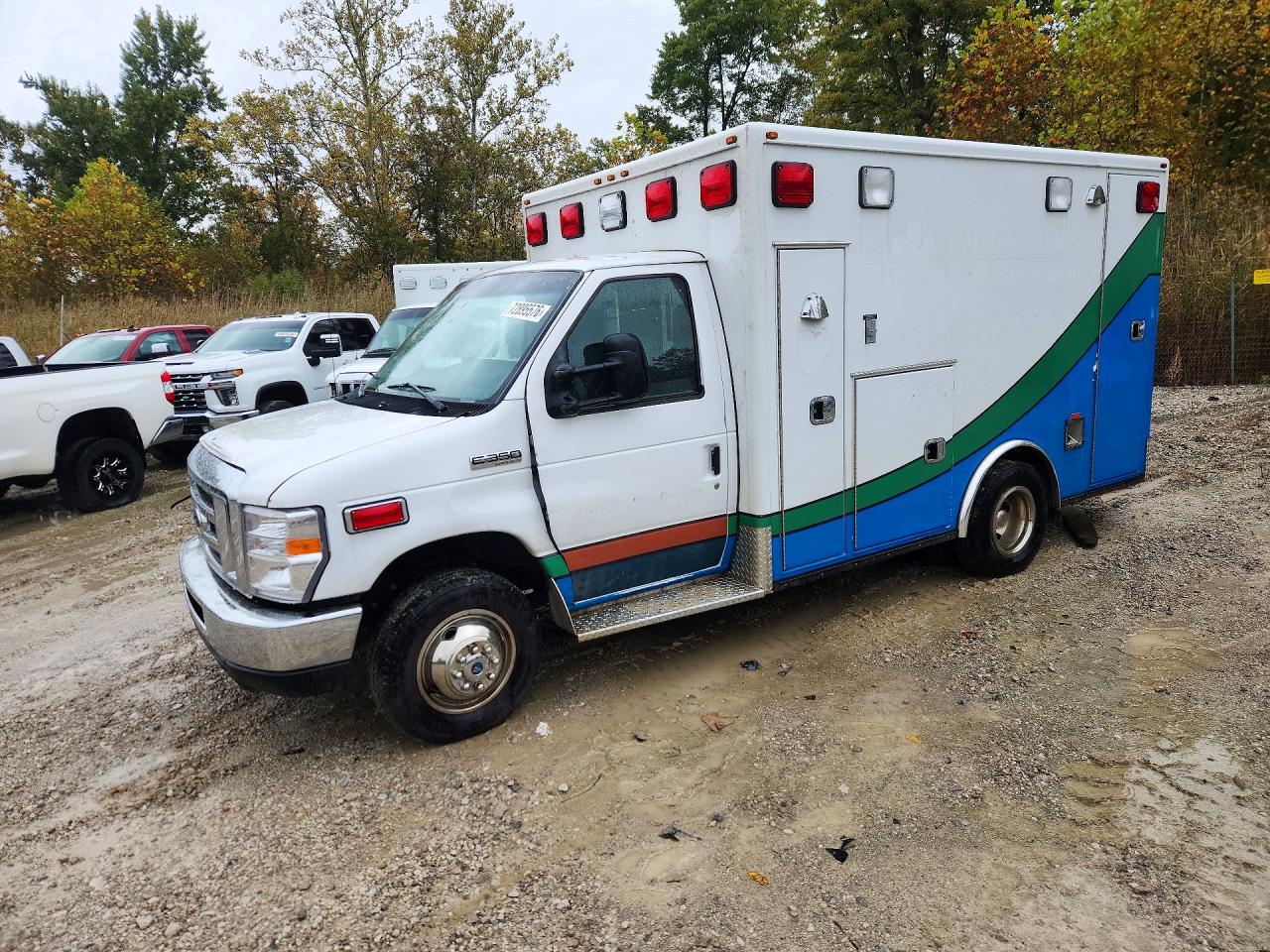 2018 FORD ECONOLIN E350 SUPER DUTY CUTAWAY VAN | 1FDWE3FSXJDC38238 | UPCARS