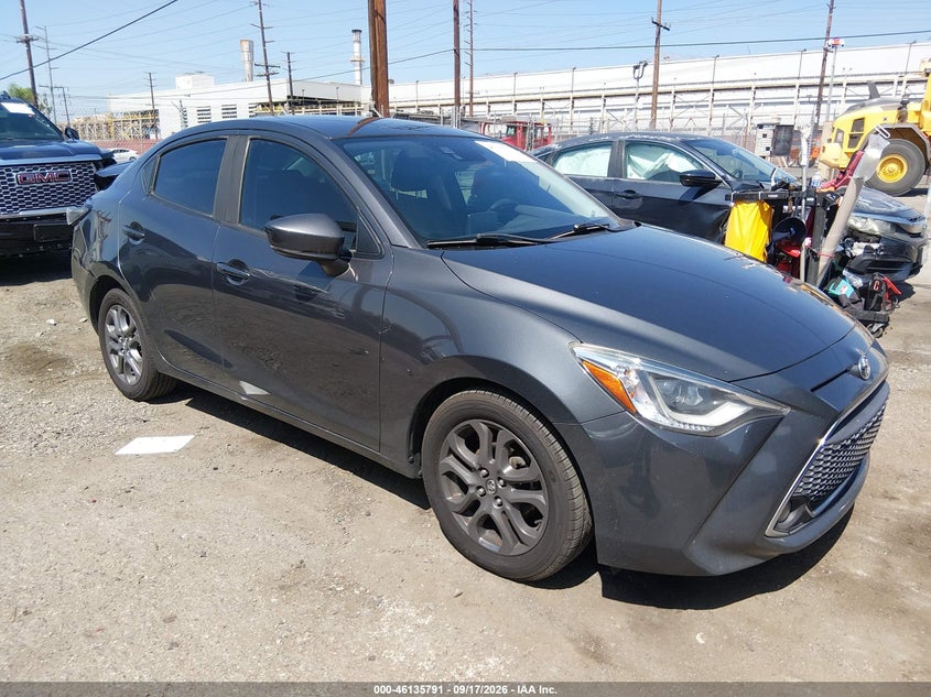 2019 TOYOTA YARIS XLE | 3MYDLBYV0KY521296 | UPCARS