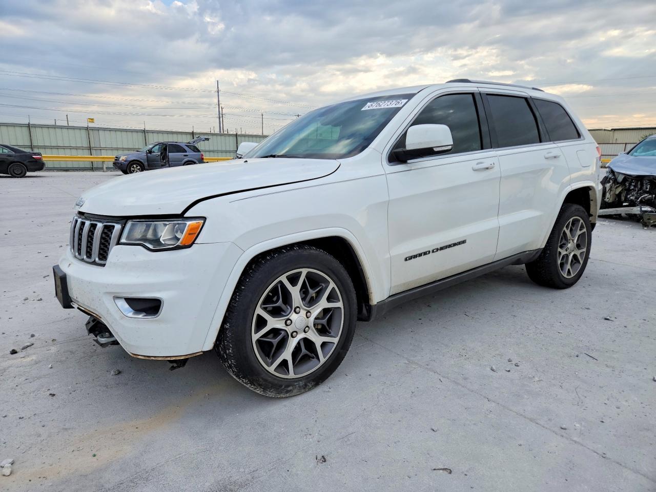 2018 JEEP CHEROKEE LIMITED | 1C4RJEBG1JC205032 | UPCARS