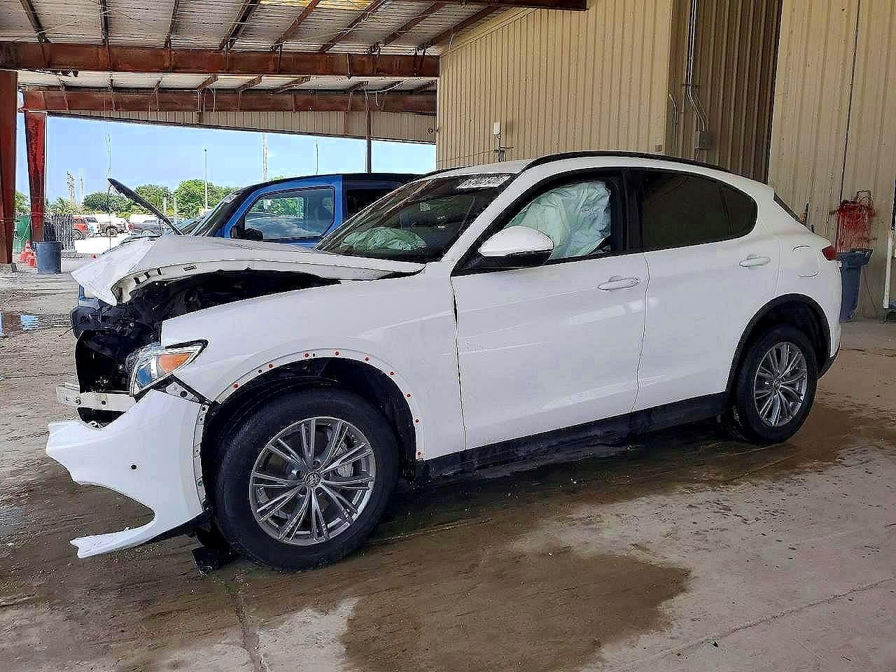 2022 ALFA ROMEO STELVIO | ZASPAJAN5N7D28208 | UPCARS