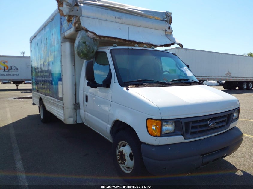 2006 FORD E-450 CUTAWAY | 1FDXE45S36HA41018 | UPCARS