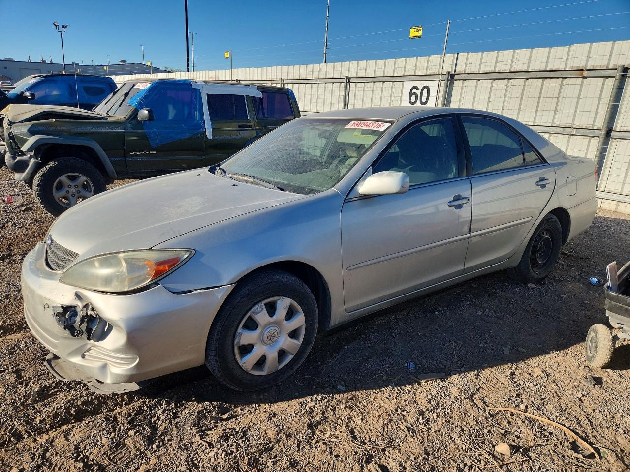 2002 TOYOTA CAMRY LE | 4T1BE30K12U075939 | UPCARS