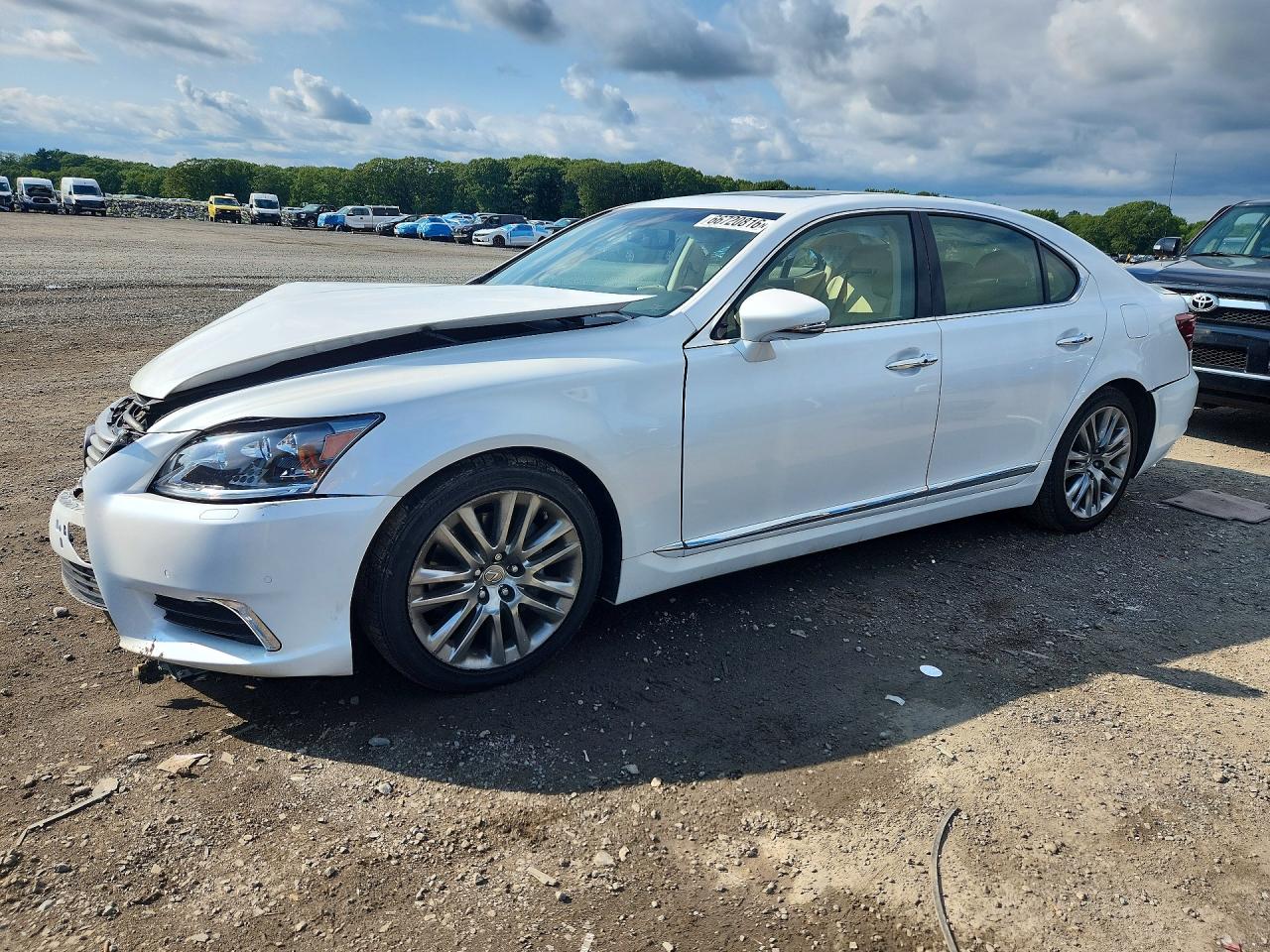 2017 LEXUS LS 460 | JTHBL5EFXH5143920 | UPCARS