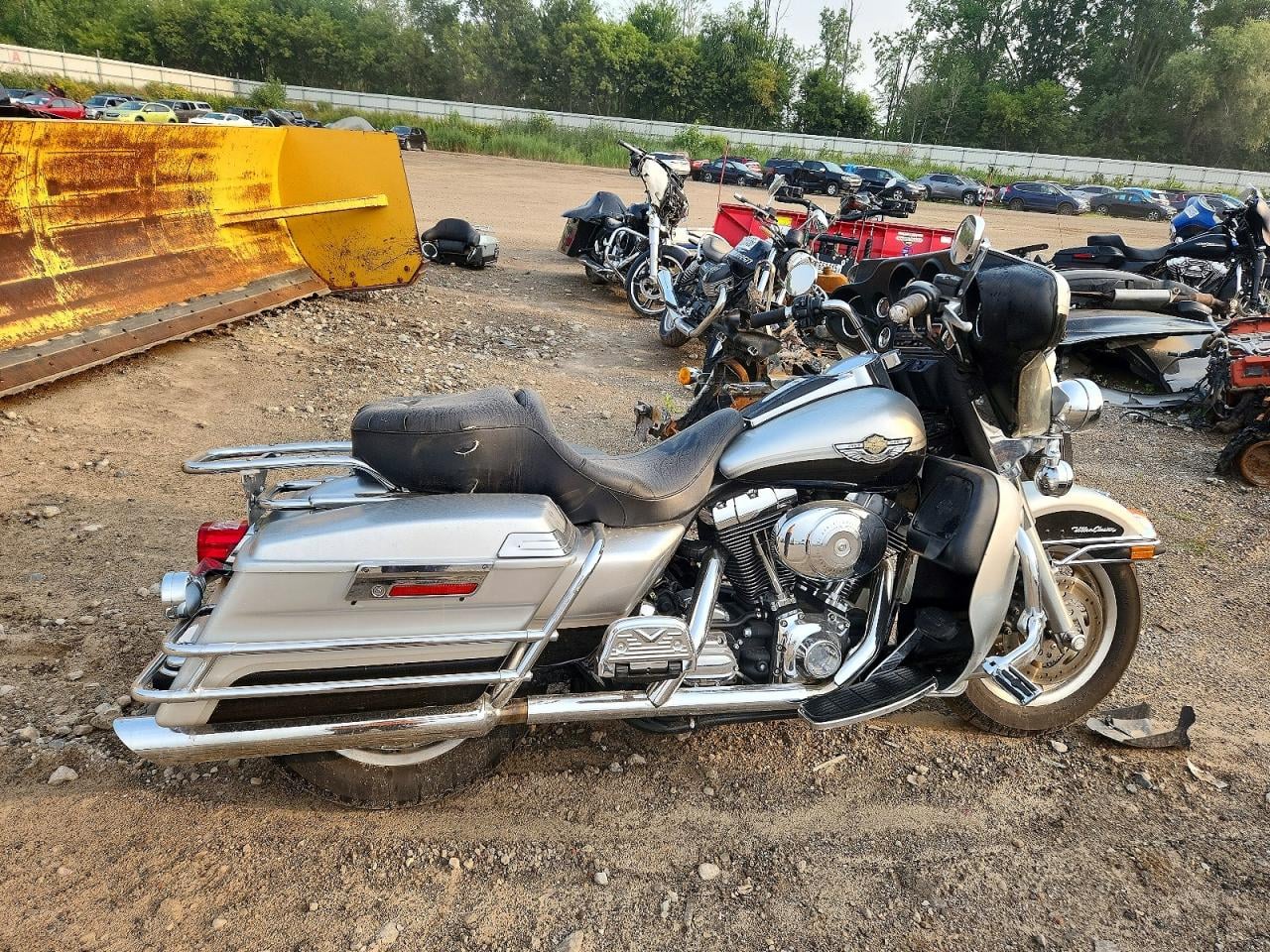 2003 HARLEY-DAVIDSON FL ANNIVERSARY | 1HD1FCW473Y603143 | UPCARS