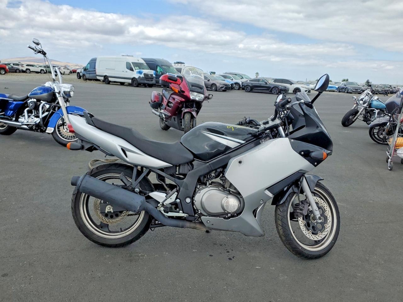 2006 SUZUKI CYCLE GS( FK | VTTGM51A462100989 | UPCARS