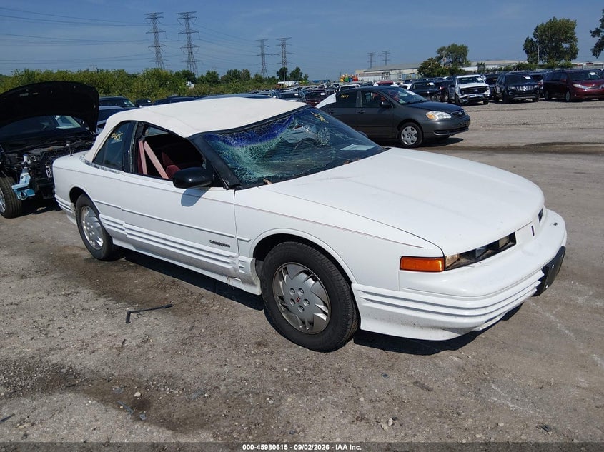 1993 OLDSMOBILE CUTLASS SUPREME | 1G3WT34T8PD313176 | UPCARS