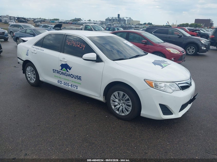 2014 TOYOTA CAMRY LE | 4T4BF1FK1ER345805 | UPCARS