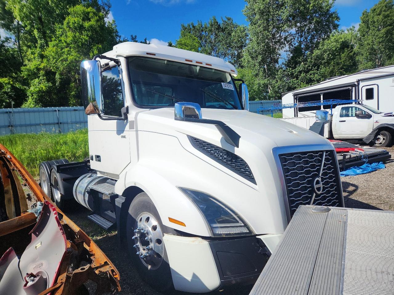 2019 VOLVO VNL | 4V4NC9EH9KN196952 | UPCARS