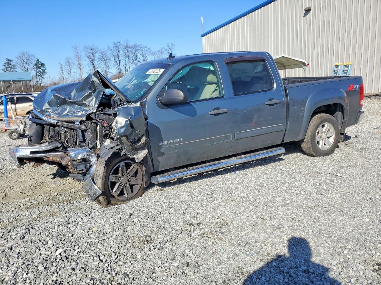 2011 GMC SIERRA K1500 SLE | 3GTP2VE35BG173472 | UPCARS
