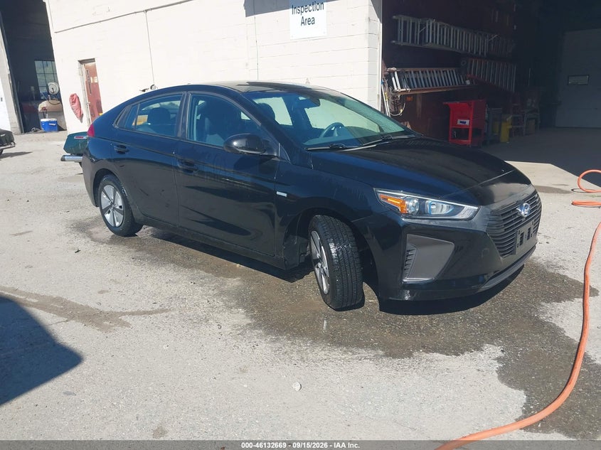 2018 HYUNDAI IONIQ HYBRID BLUE | KMHC65LC0JU075964 | UPCARS