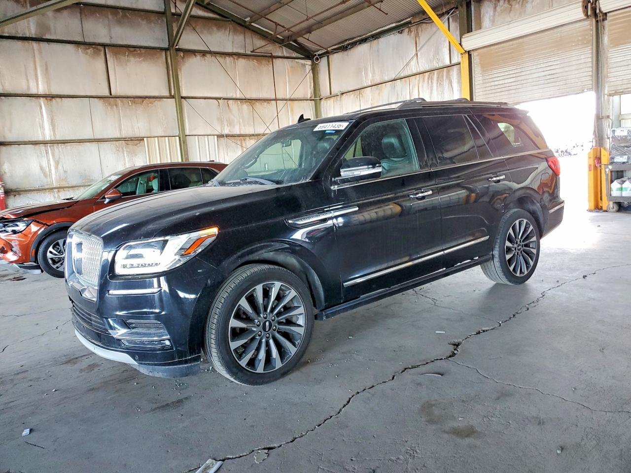 2018 LINCOLN NAVIGATOR SELECT | 5LMJJ2HT1JEL04723 | UPCARS