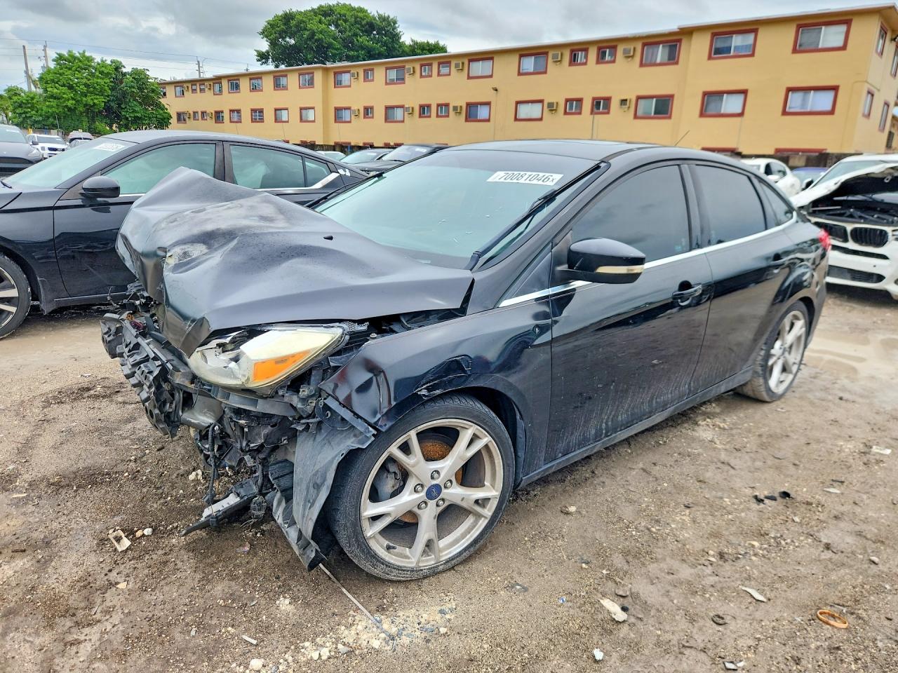 2016 FORD FOCUS TITANIUM | 1FADP3J23GL241838 | UPCARS