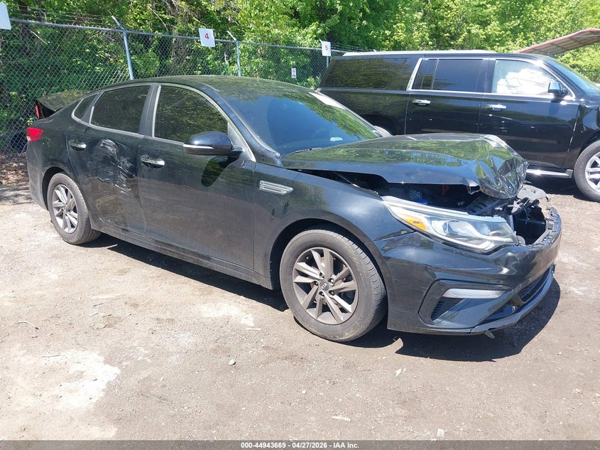 2019 KIA OPTIMA LX | 5XXGT4L35KG340782 | UPCARS