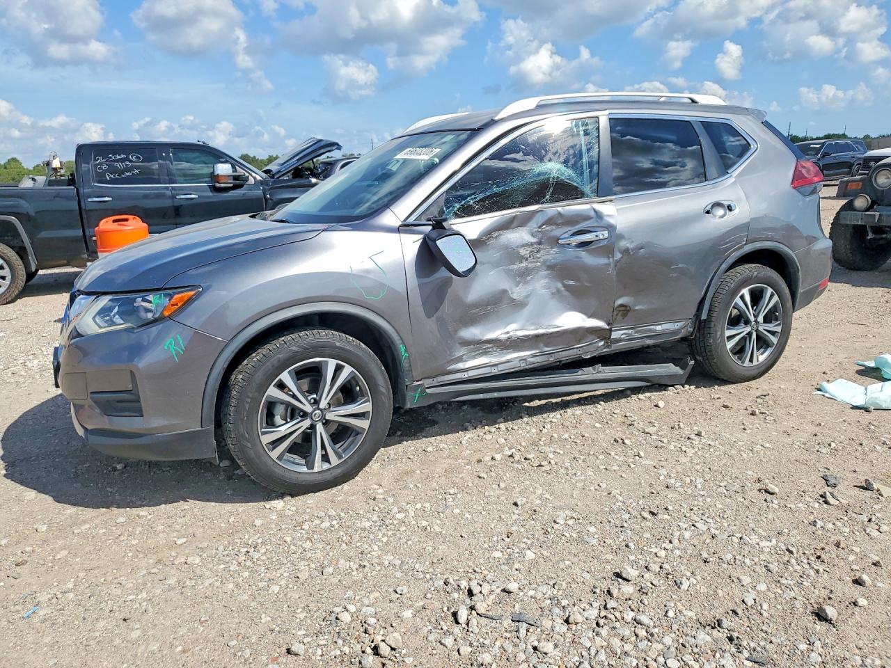 2020 NISSAN ROGUE SV | JN8AT2MV2LW132485 | UPCARS
