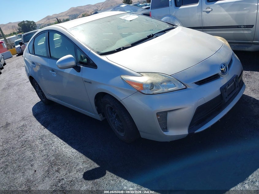 2015 TOYOTA PRIUS TWO | JTDKN3DU4F0445603 | UPCARS